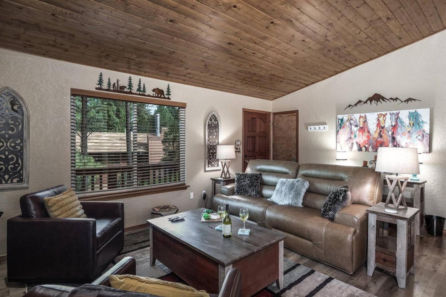 Horsin Around-cabin With A Peaceful Covered Deck Ruidoso